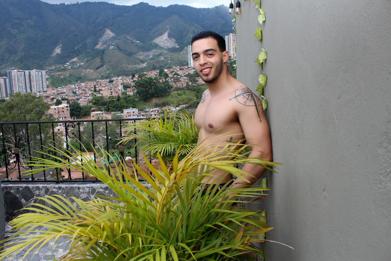 Darsteller AlejandroZatroro Foto 10