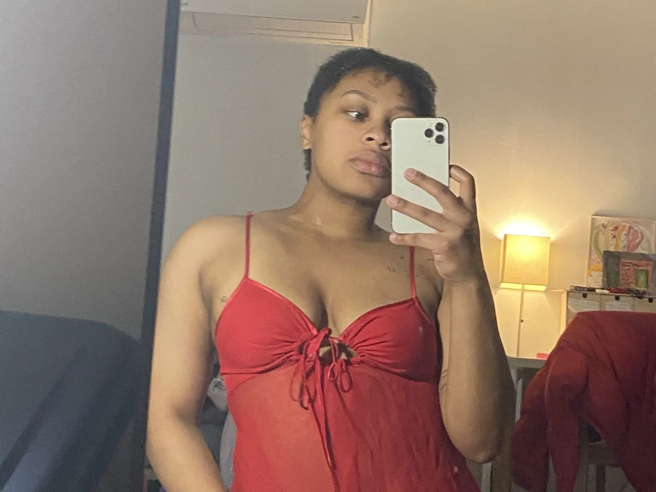 IndyaPose cam model profile picture