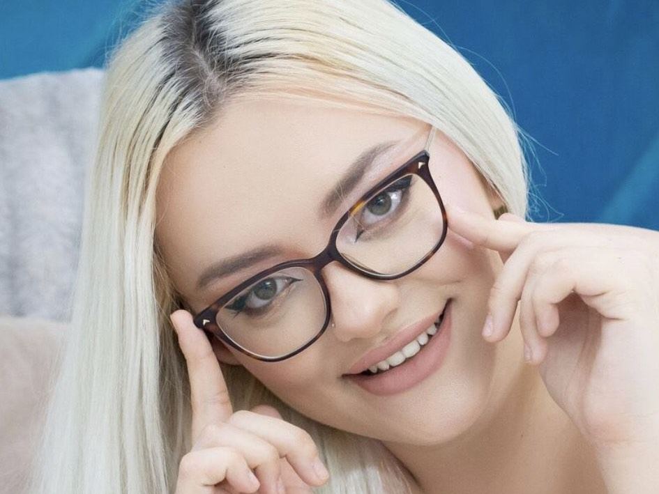 NathalieHoward immagine del profilo del modello di cam