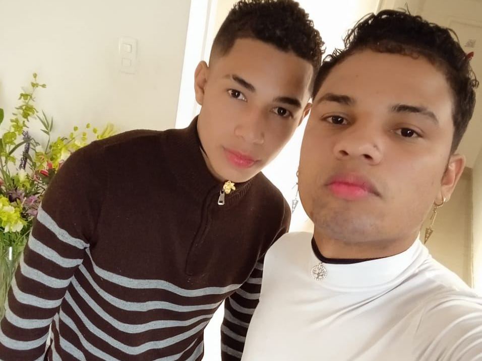 leoandaroo Profilbild des Cam-Modells