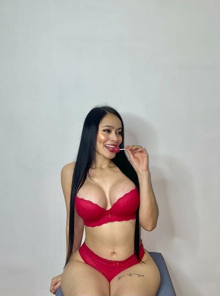 Interprète BellaSummerr Photo 4