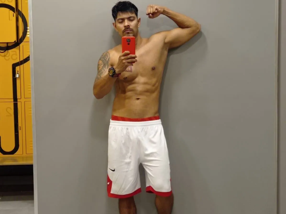 Imagen de perfil de modelo de cámara web de benjiprice