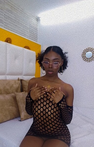 Interprete TiffanyWard Foto 2