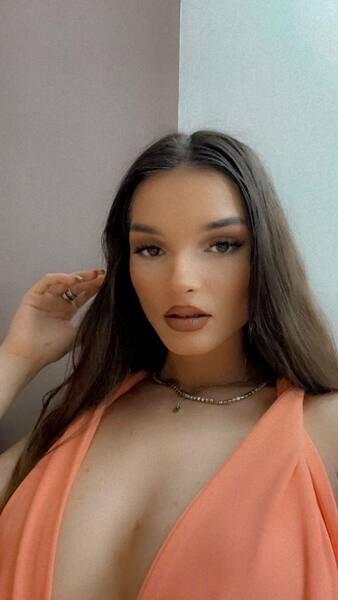 Interprete AvaFraser Foto 3