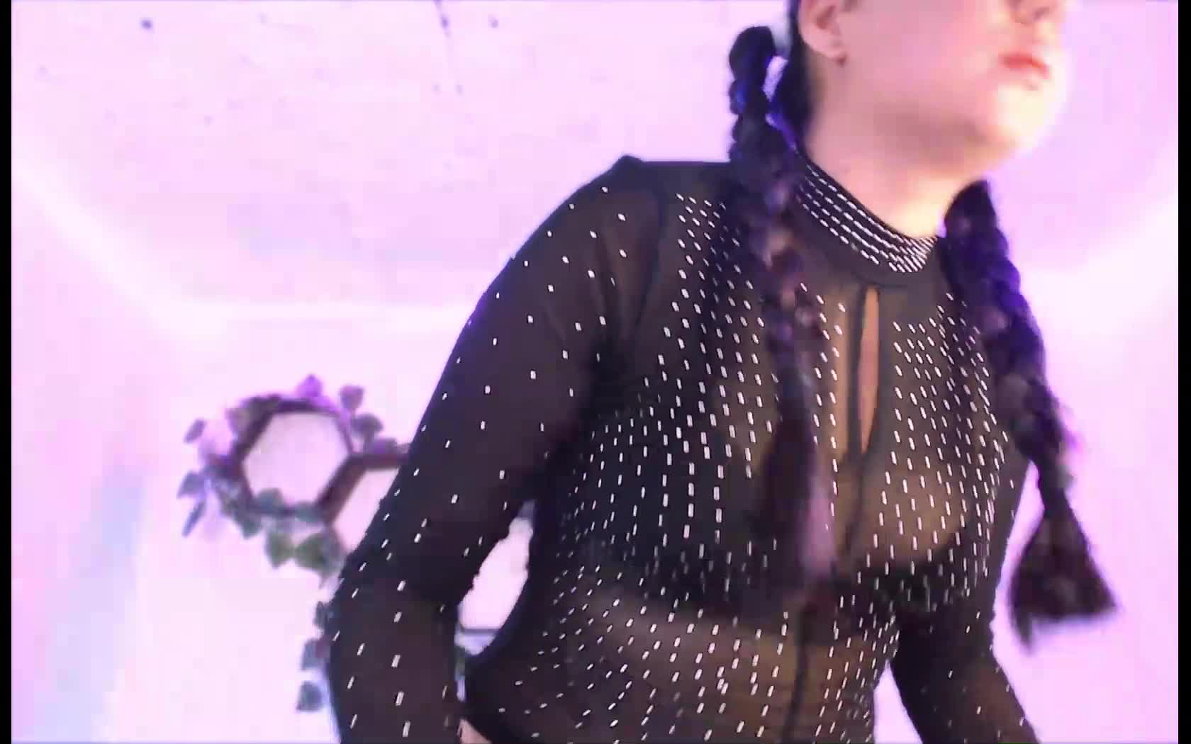 Intérprete ValeryLuna Video 1