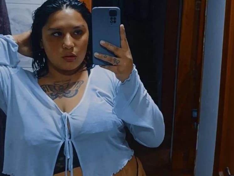 Imagen de perfil de modelo de cámara web de DorothyCediel