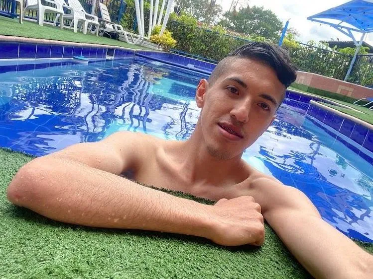 poulus immagine del profilo del modello di cam