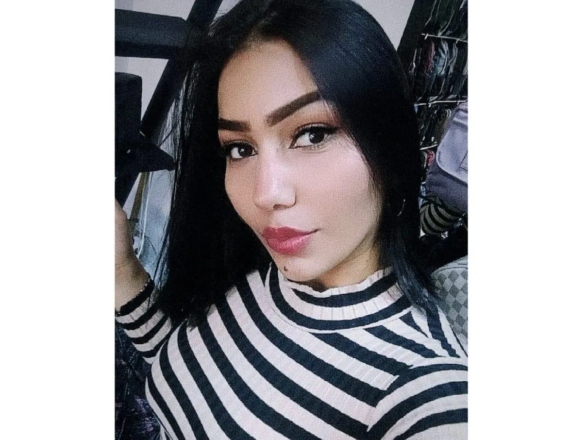 Image de profil du modèle de webcam DulceeRoss