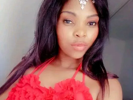 Image de profil du modèle de webcam EbonyyCurve