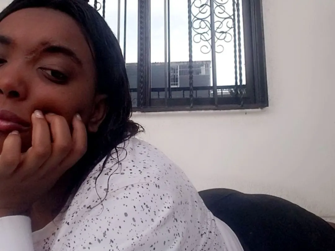 Foto de perfil de modelo de webcam de SandyHowels