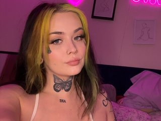IndiLovee immagine del profilo del modello di cam