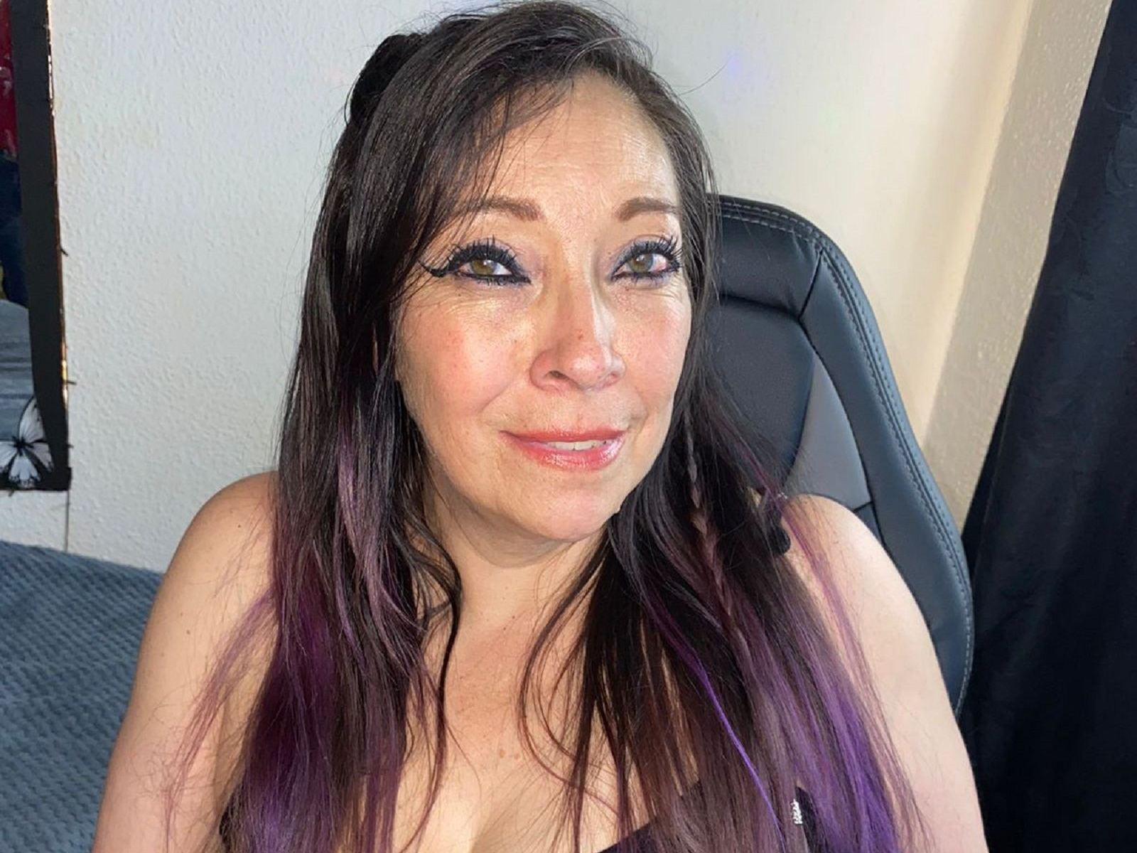 milenalust cam model profile picture