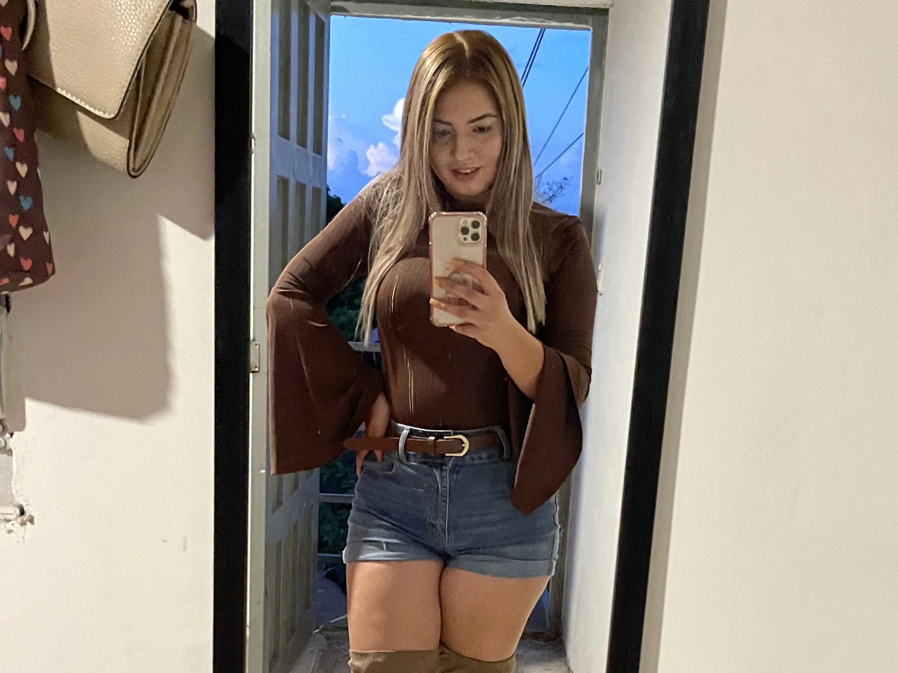 LanaReynold cam model profile picture