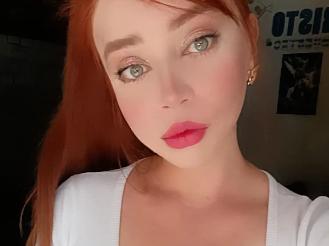 Foto de perfil de modelo de webcam de JhuliaDevin