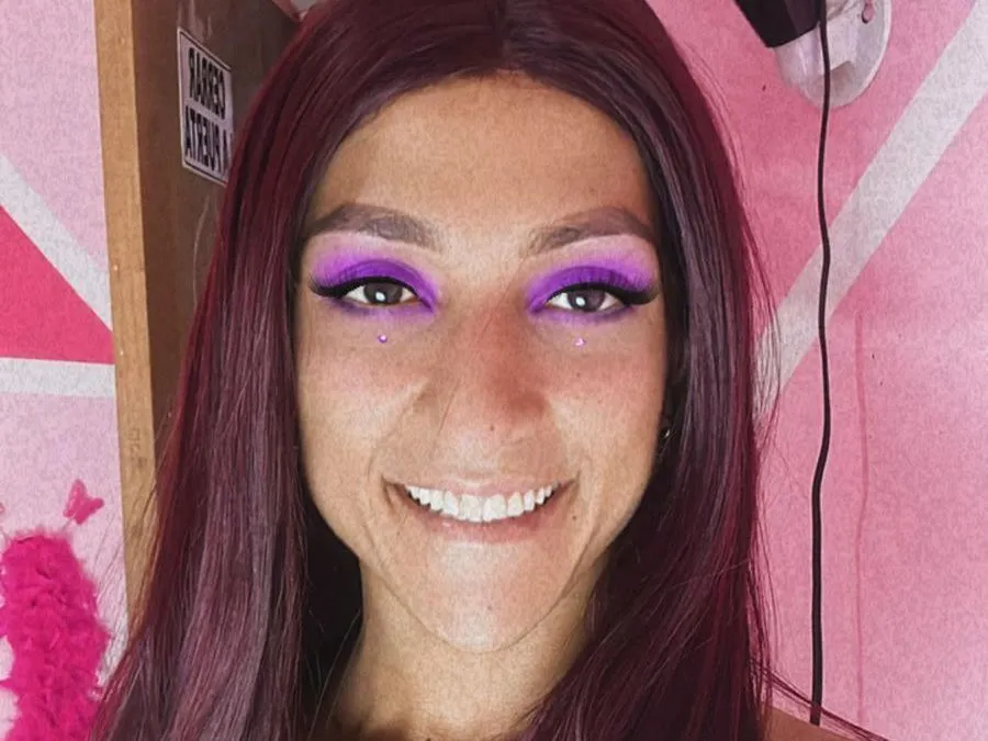 yourbabyhot profilbild på webbkameramodell
