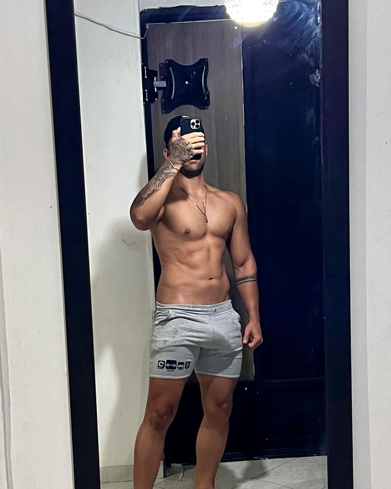 Performer AlexGrey77 Photo 10