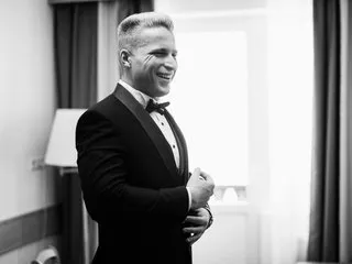 Henry27 cam model profile picture