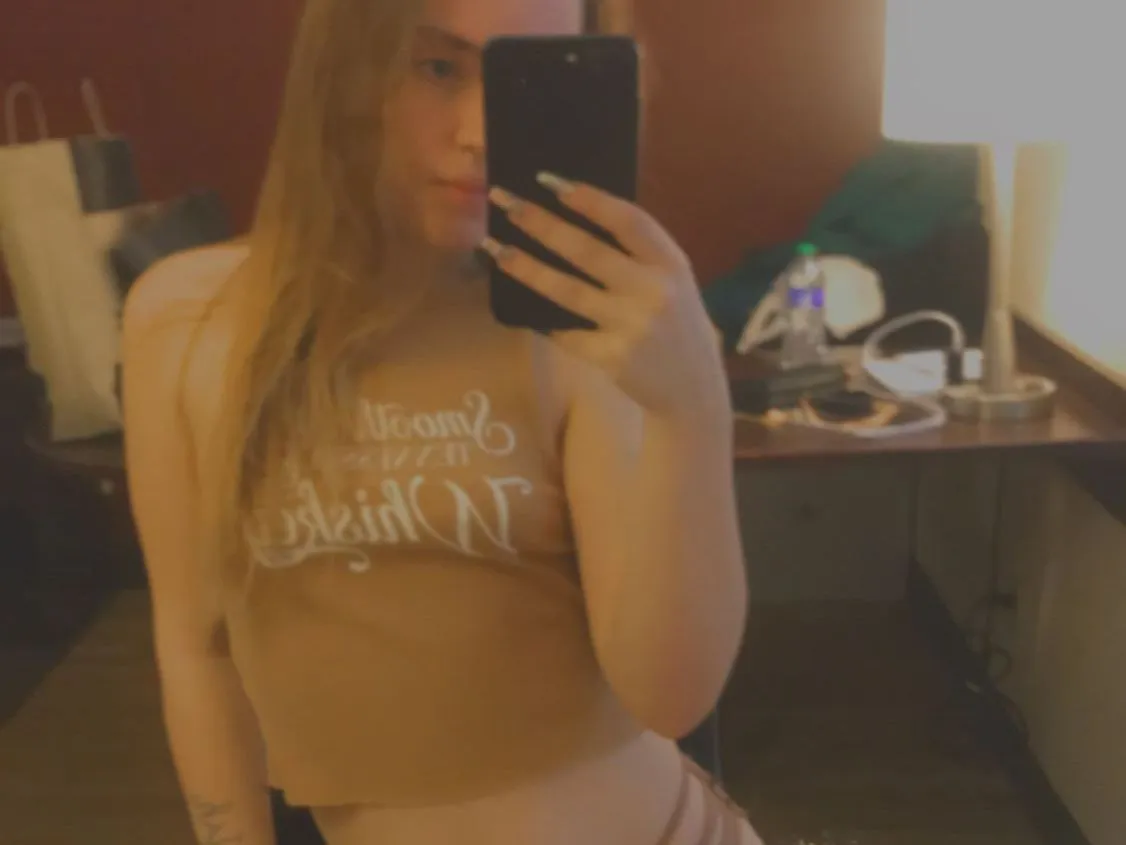 CiciSnoww profielfoto van cam model