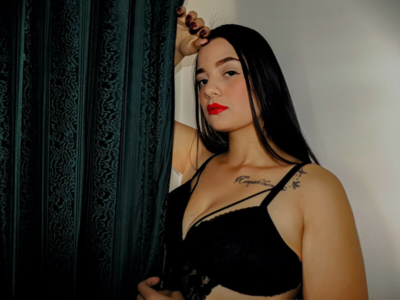 Interprète Angelinaswom Photo 7