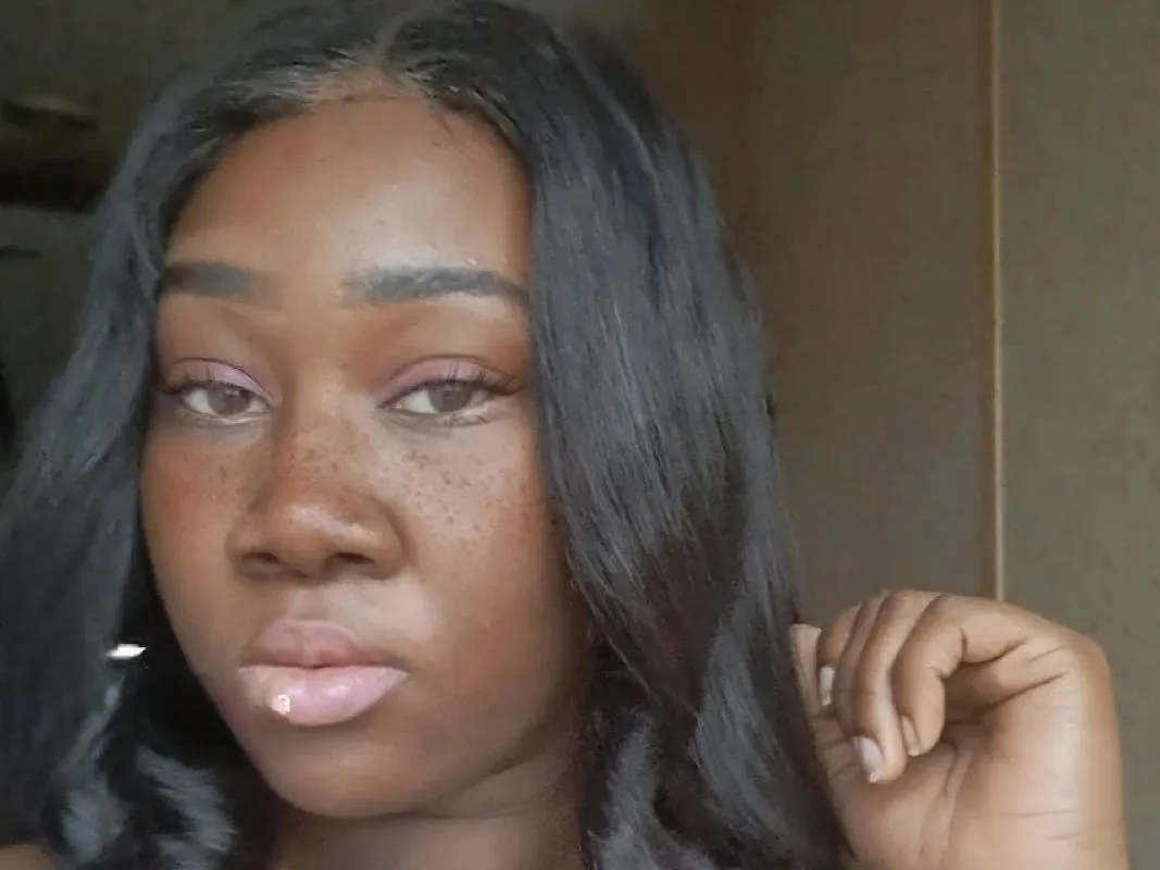 GoddessNinaLuv cam model profile picture