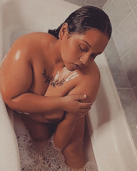 Artist TaniaJheans Foto 7