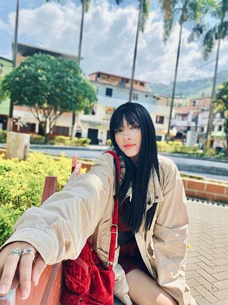 Performer Susanarosy Photo 7