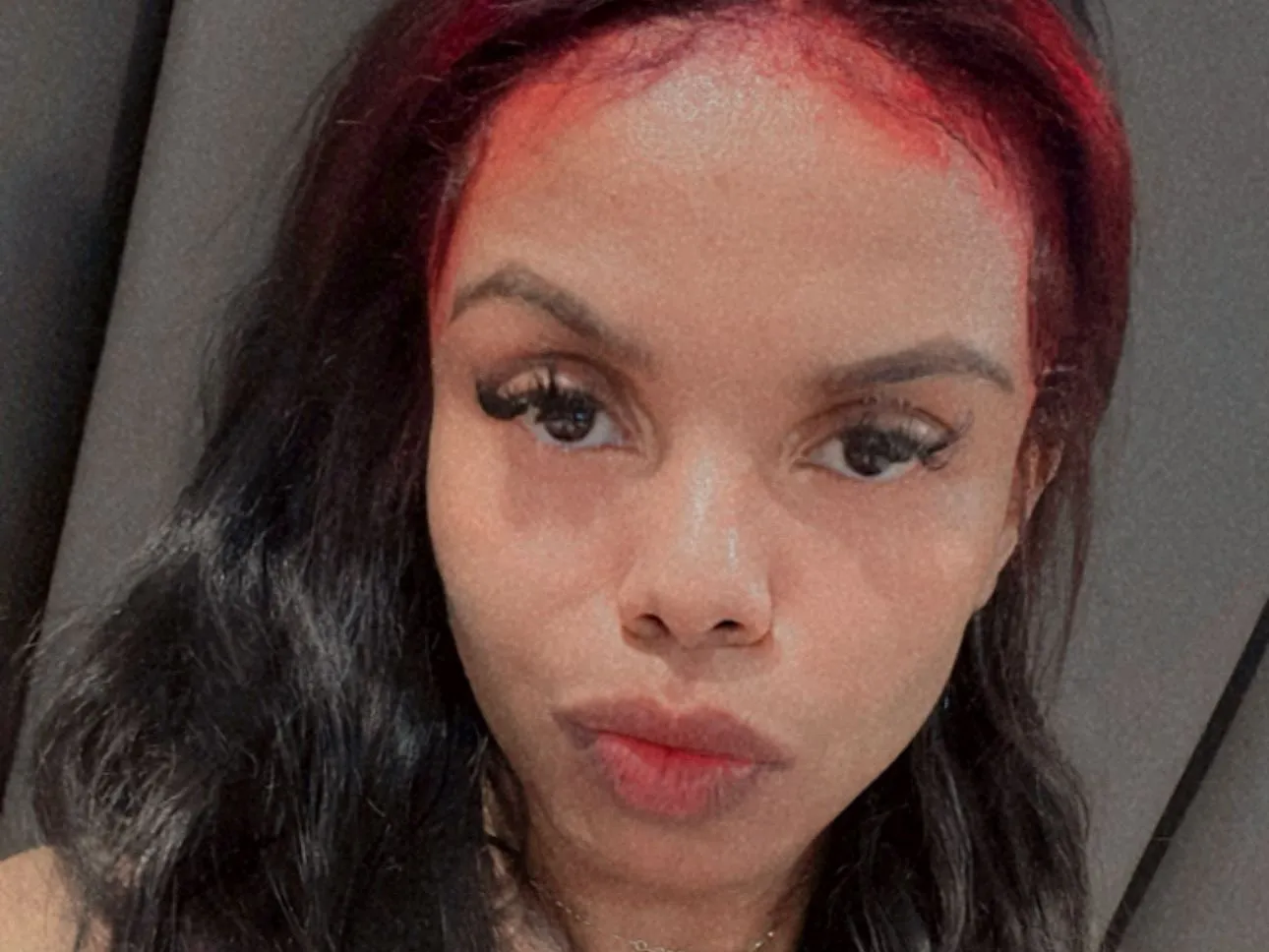 Glitterboujee profilbild på webbkameramodell