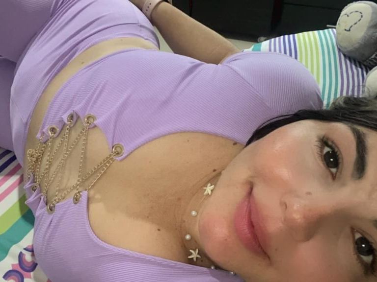 LollaAndrews immagine del profilo del modello di cam