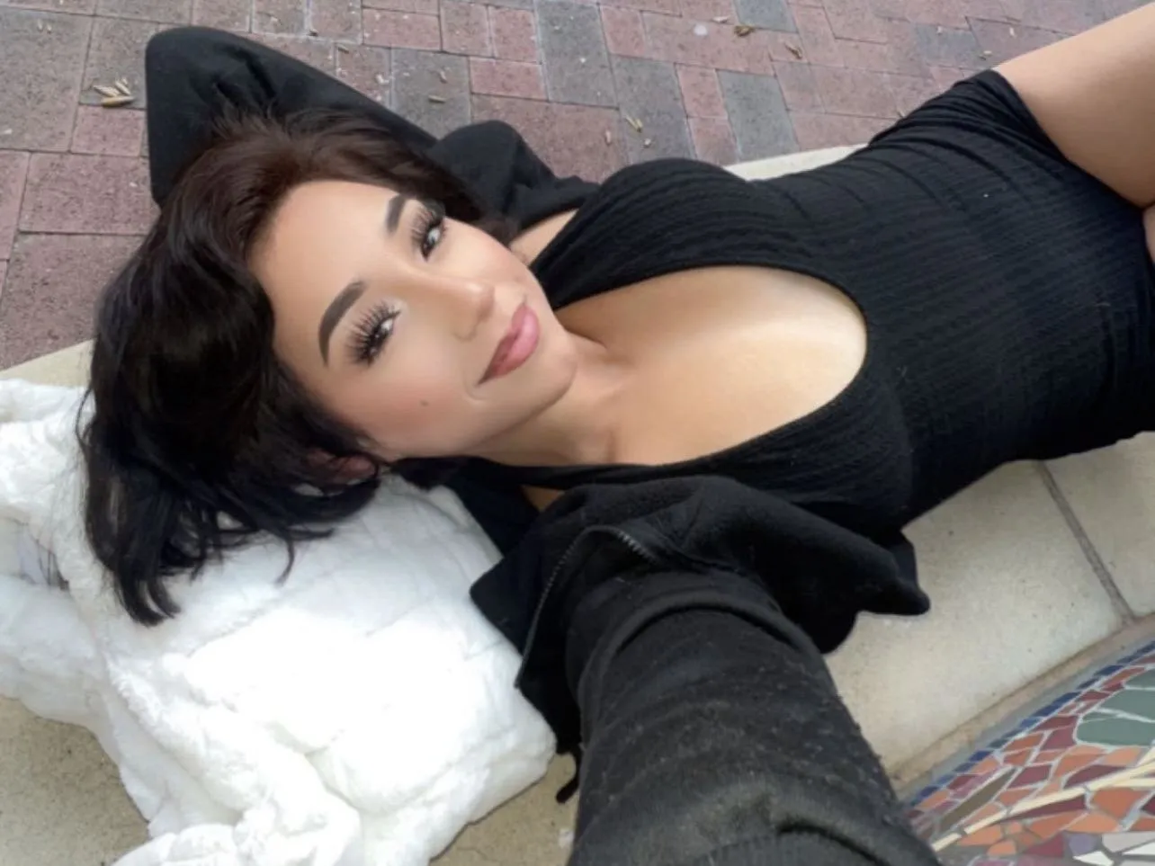 Profilbilde av AdorbzRory webkamera modell