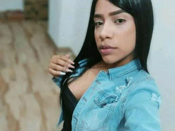 Image de profil du modèle de webcam LorenSmithx69