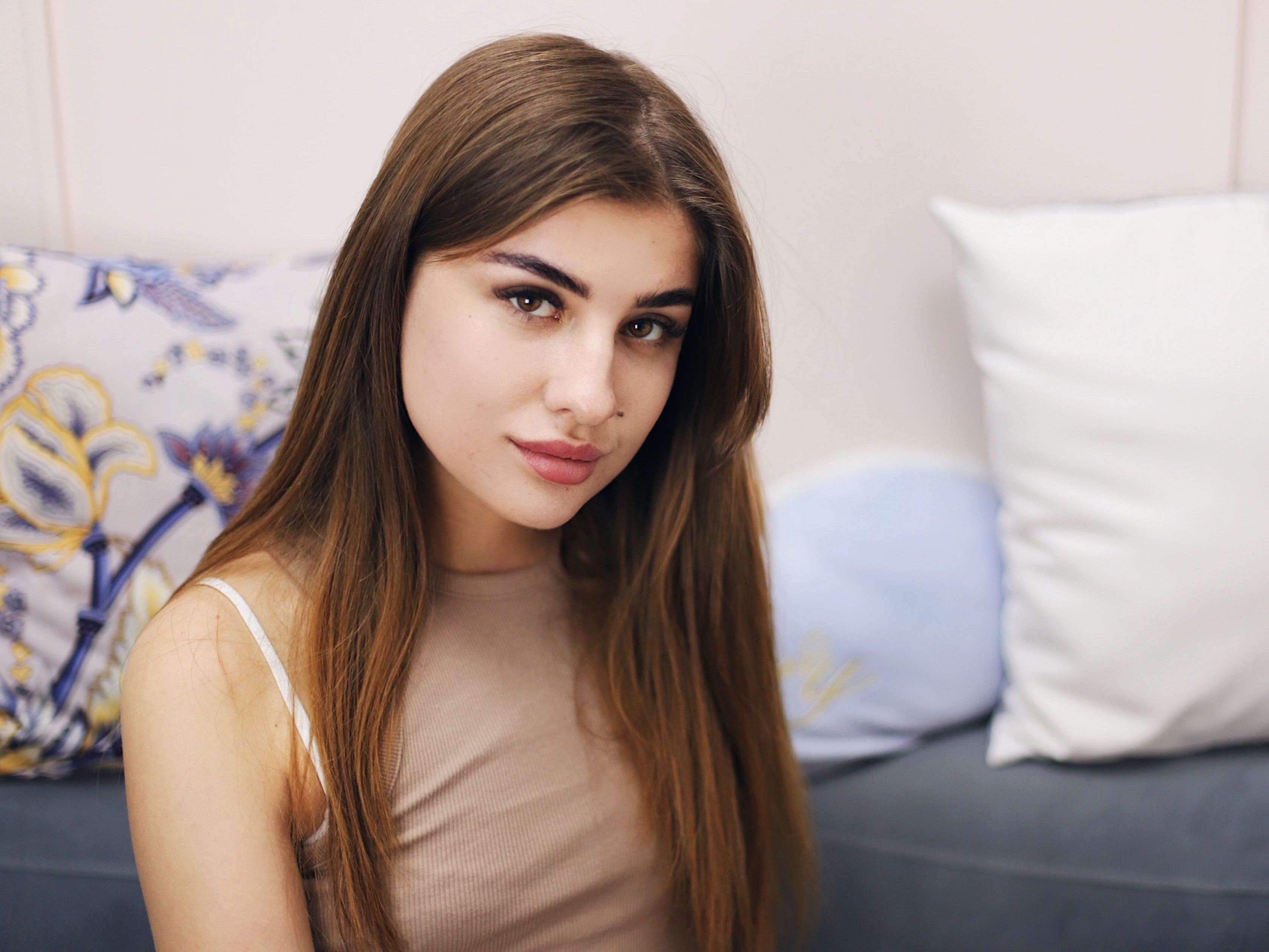 MysteriousCuteGirl profilbild på webbkameramodell