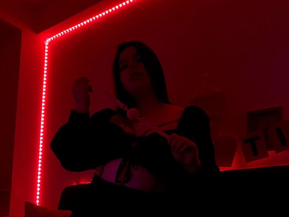 Lunaabbw profielfoto van cam model