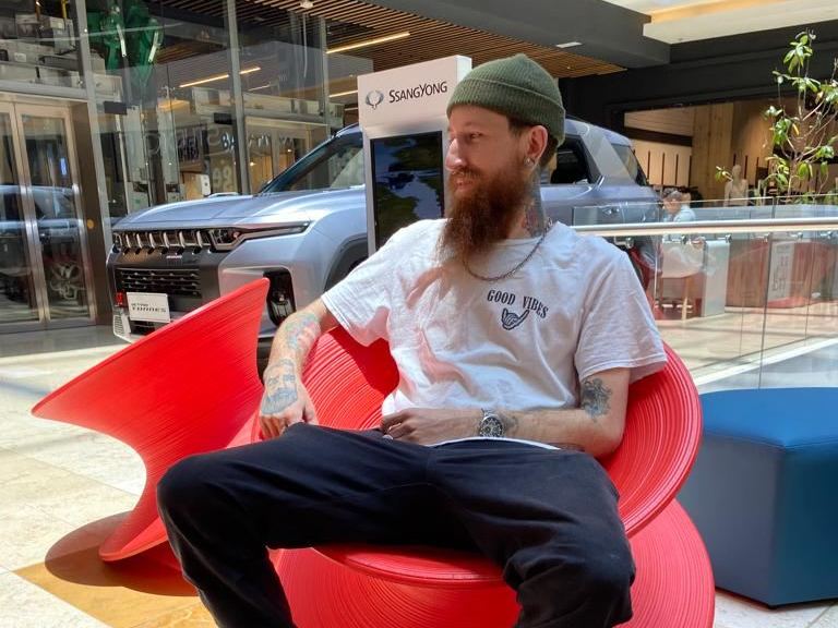 MaycolAnderson profilbild på webbkameramodell