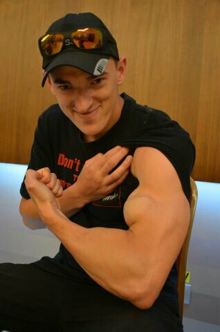 Performer ConanJones Photo 4