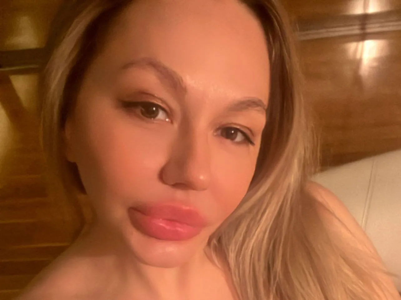 Divaaa immagine del profilo del modello di cam