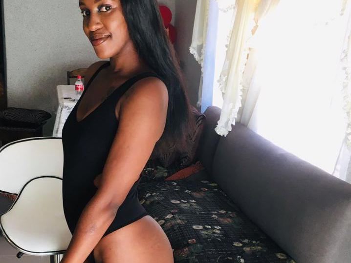 LusciousNikita22 profilbild på webbkameramodell
