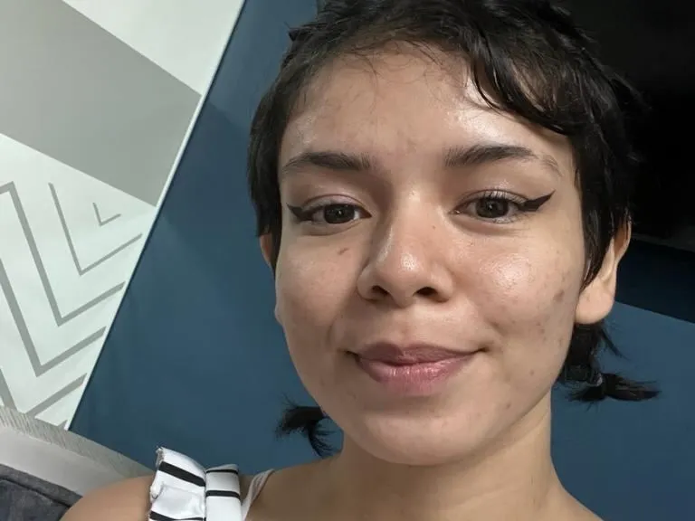 kahoryu profilbild på webbkameramodell