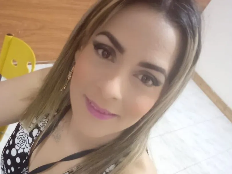 Image de profil du modèle de webcam Atenea166