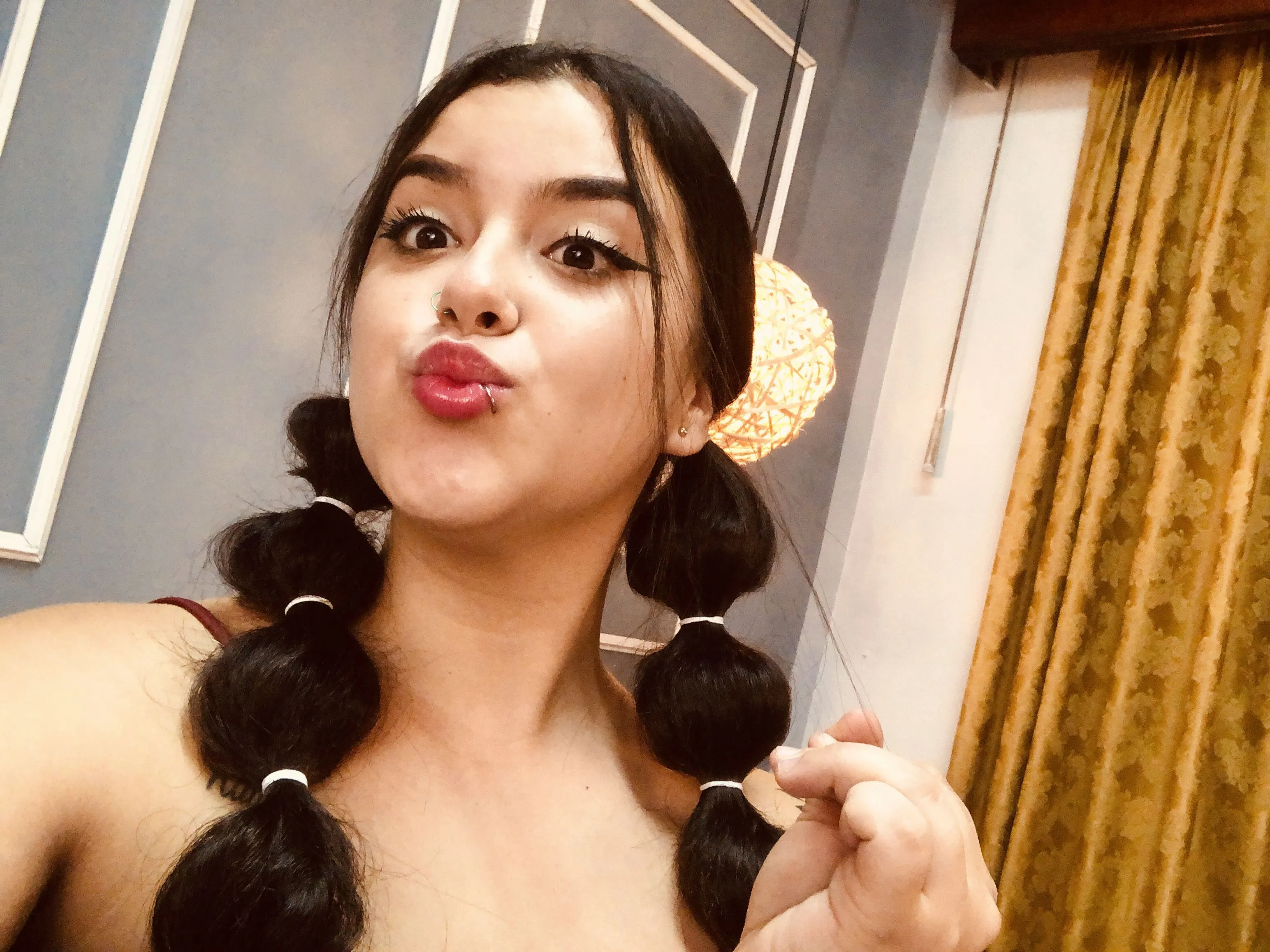 AmelieJhonsonW immagine del profilo del modello di cam