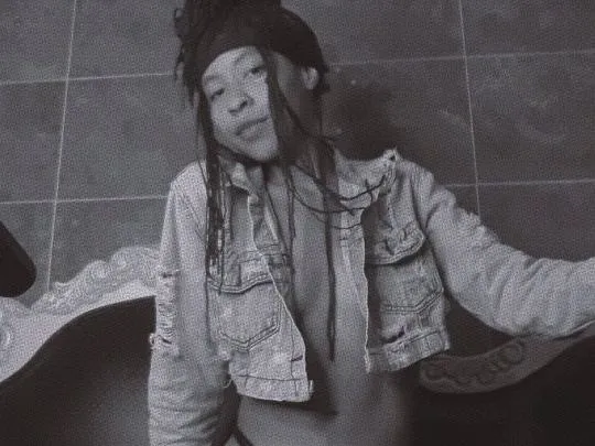 KloeSuarez cam model profile picture