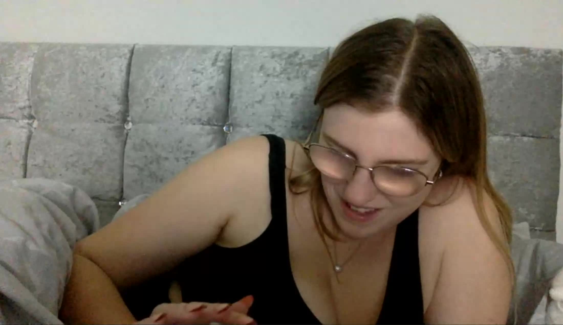 Darsteller BustyKellyXXX Video 1