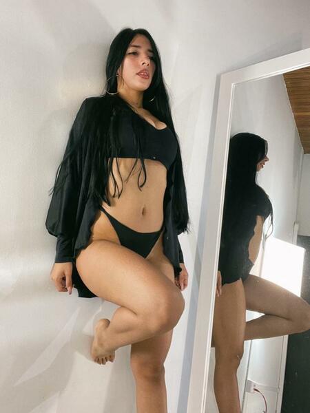 Performer LillyDenson89 Photo 2