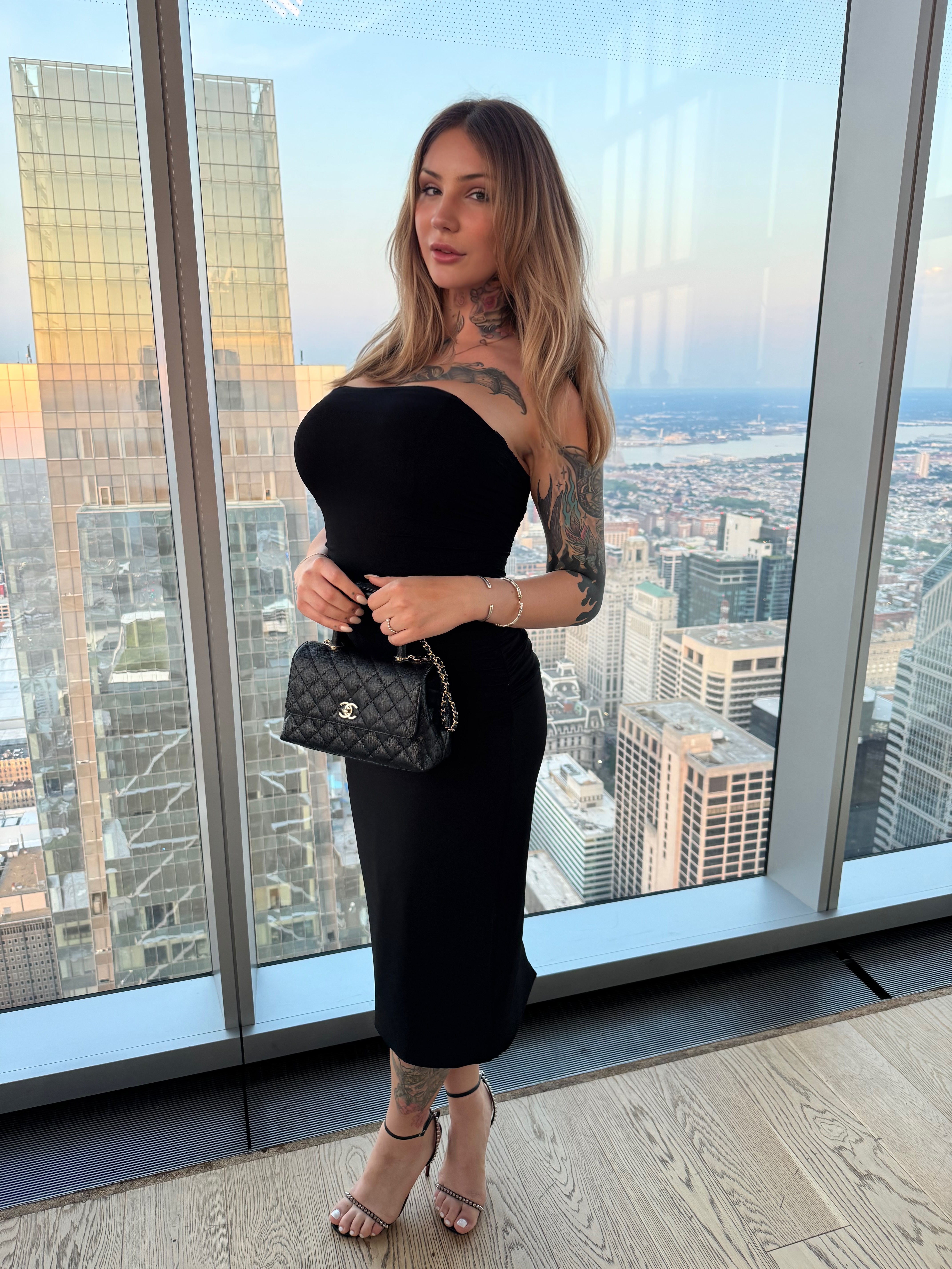 Artist TattedCherries Foto 6