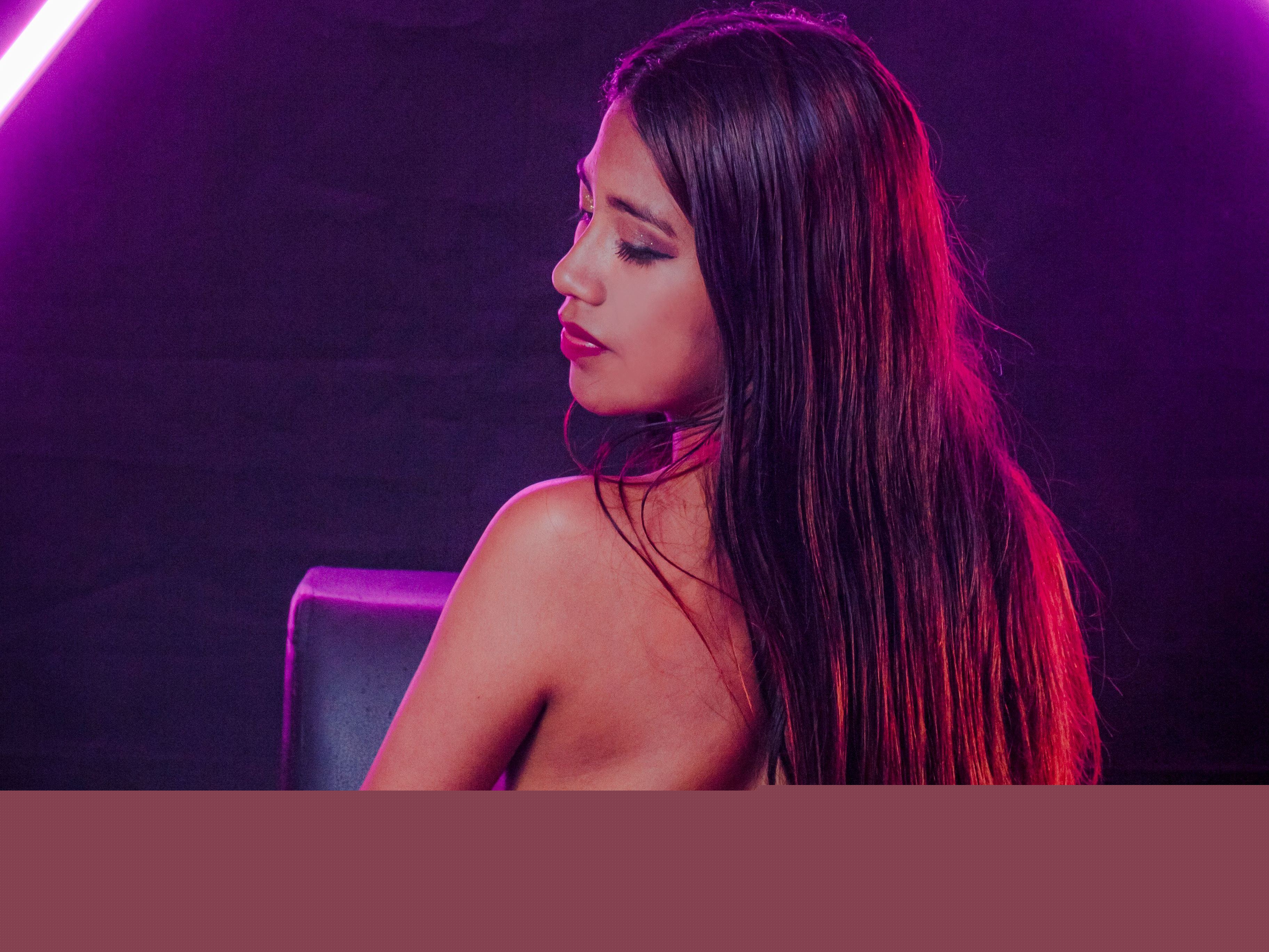 Image de profil du modèle de webcam ClooeSweet