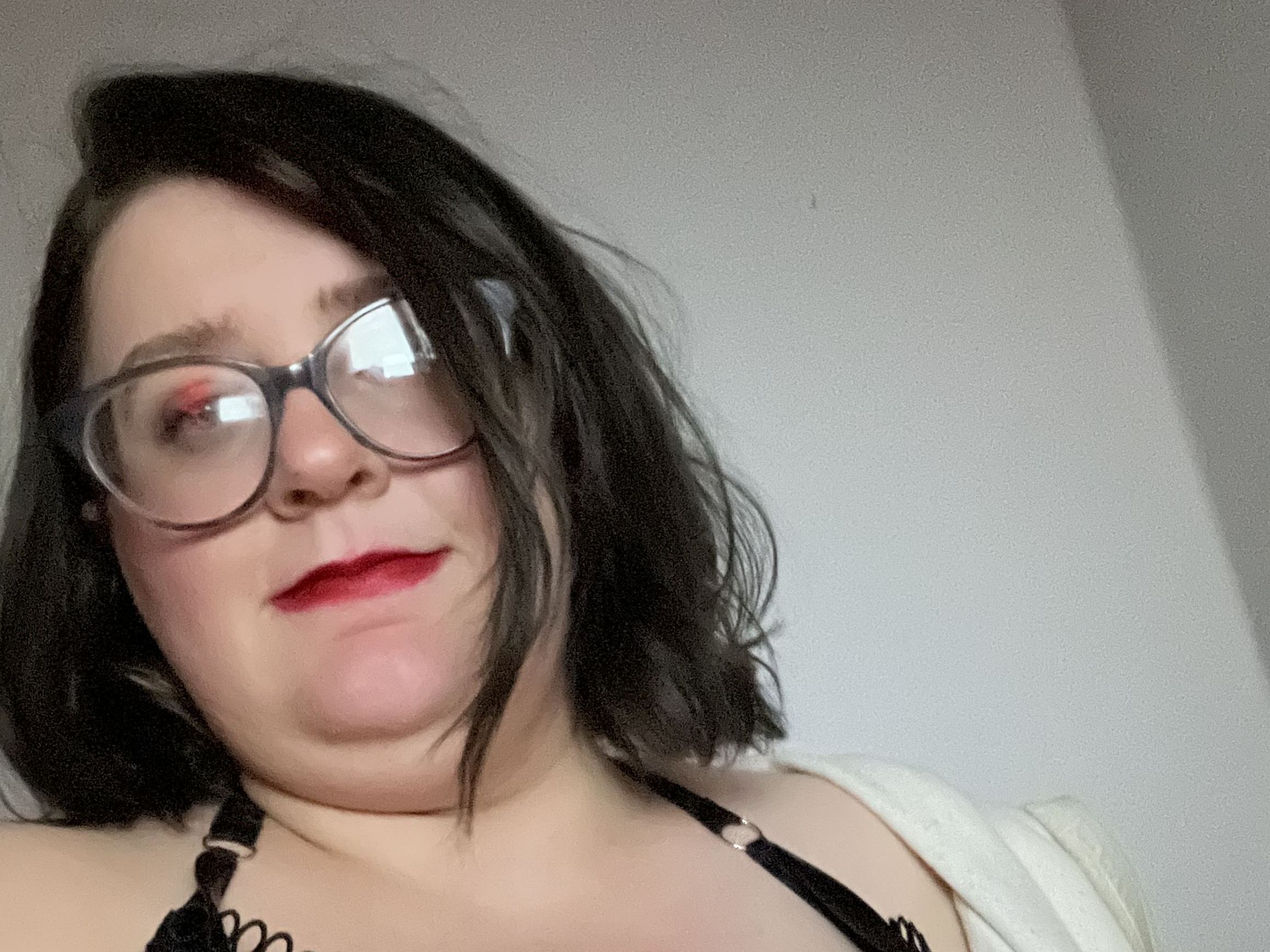 Cherrybust profilbild på webbkameramodell