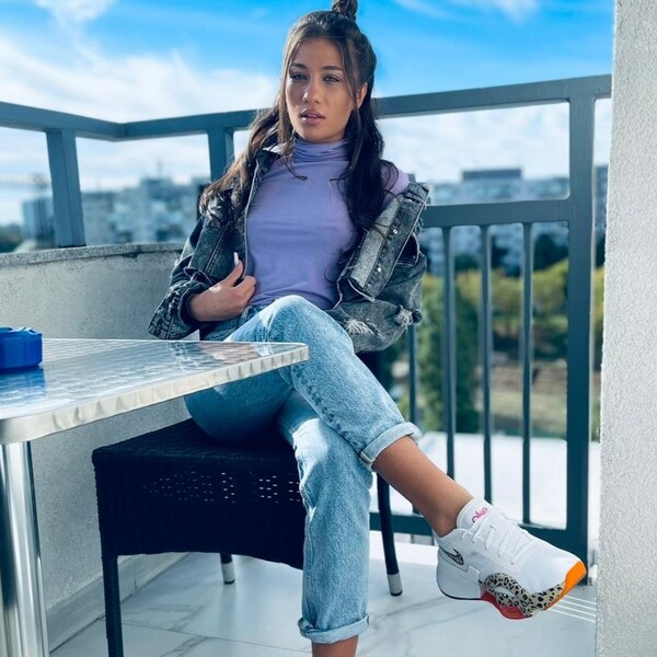 Artista karinakayy Foto 4