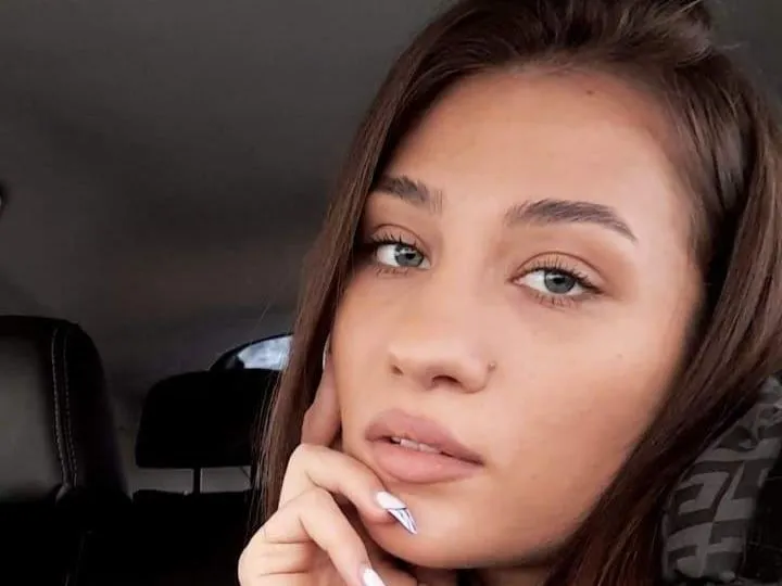 Image de profil du modèle de webcam karinakayy