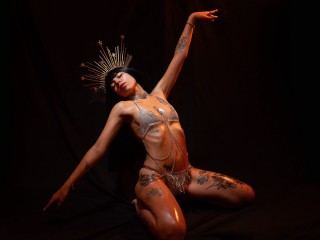 SaraaDesiire immagine del profilo del modello di cam