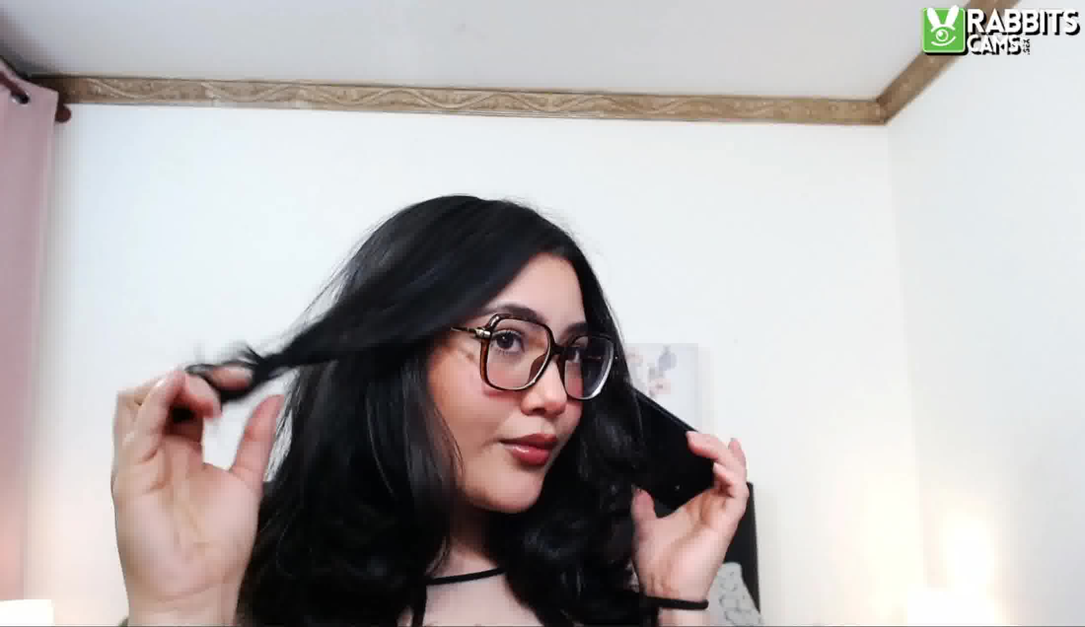 Artiest AnnaKomatsuu Video 1