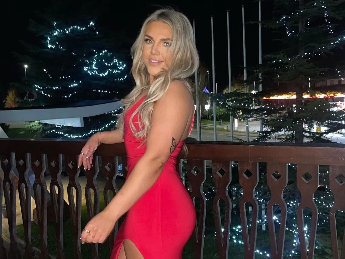 IslaJayUK profilbild på webbkameramodell